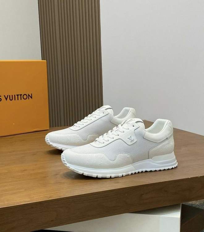 Picture of Louis Vuitton Shoes _SKULVsz38-45jyq011117639
